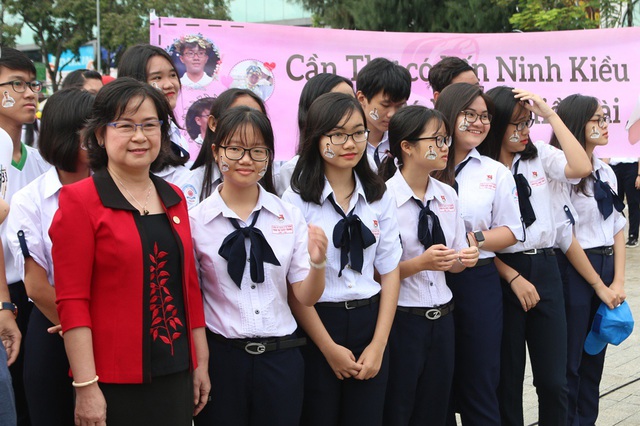 Không giành được vòng nguyệt quế, Bá Vinh vẫn là niềm tự hào đất Tây Đô - 3 Không giành được vòng nguyệt quế, Bá Vinh vẫn là niềm tự hào đất Tây Đô - 3