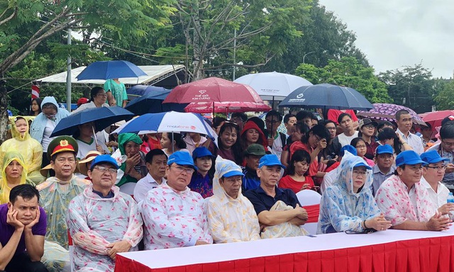 Không giành được vòng nguyệt quế, Bá Vinh vẫn là niềm tự hào đất Tây Đô - 1 Không giành được vòng nguyệt quế, Bá Vinh vẫn là niềm tự hào đất Tây Đô - 1