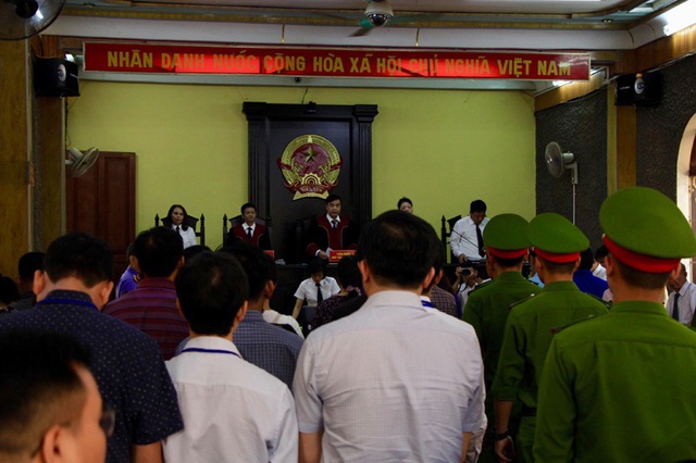 Sáng nay xét xử vụ gian lận thi cử ở Sơn La - 2 Sáng nay xét xử vụ gian lận thi cử ở Sơn La - 2