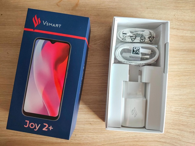 Cận cảnh Vsmart Joy 2+ chính thức ra mắt, giá 2,9 triệu đồng - 3 Cận cảnh Vsmart Joy 2+ chính thức ra mắt, giá 2,9 triệu đồng - 3