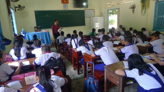 Kiên Giang thiếu 1.000 giáo viên và gần 1.000 phòng học - 2