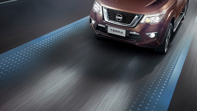 Nissan Terra - Mẫu xe của chuyển động thông minh - 4 Nissan Terra - Mẫu xe của chuyển động thông minh - 4