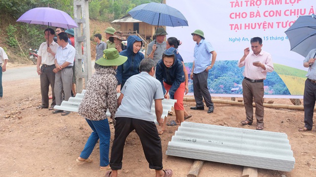 Gánh nặng nghìn tỷ để khai tử ngành tấm lợp fibro xi măng! - 1 Gánh nặng nghìn tỷ để khai tử ngành tấm lợp fibro xi măng! - 1
