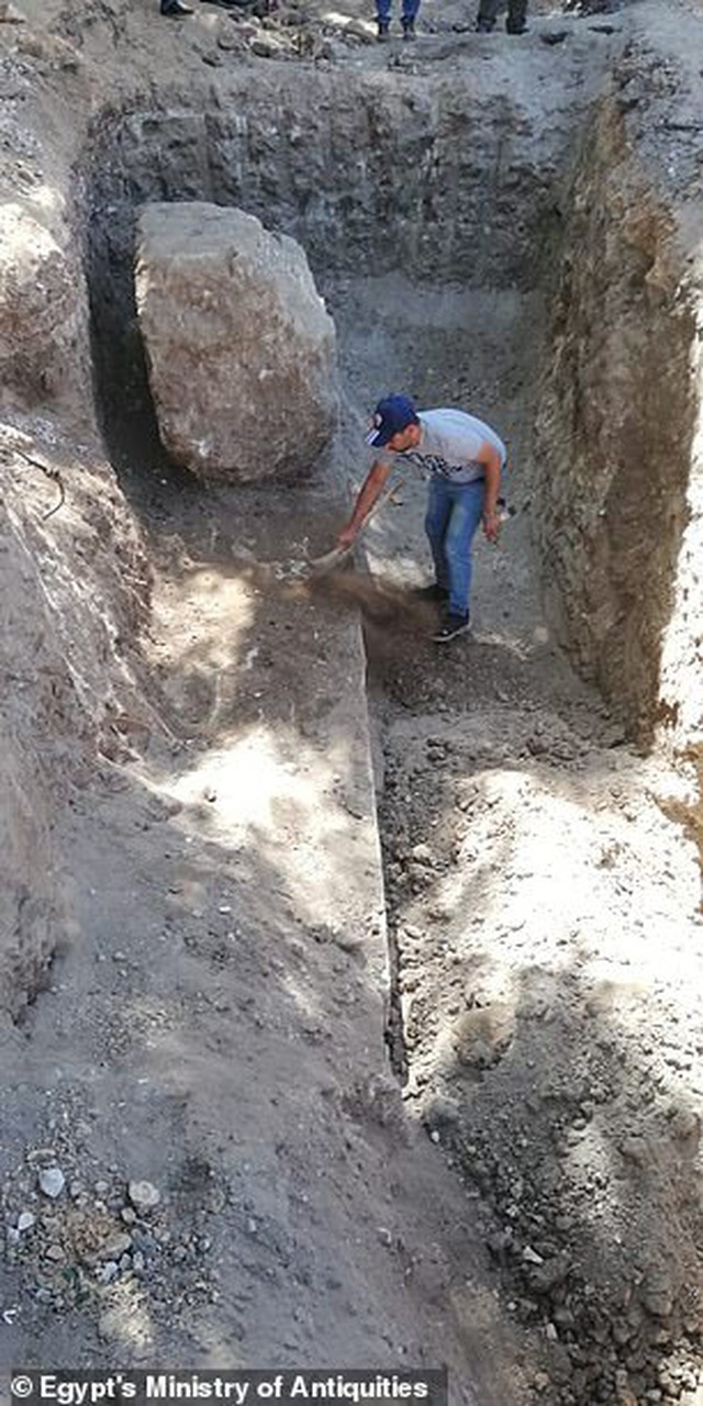 Ng&ocirc;i đền Ai Cập hơn 2.200 năm tuổi được khai quật tr&ecirc;n bờ s&ocirc;ng Nile - 1