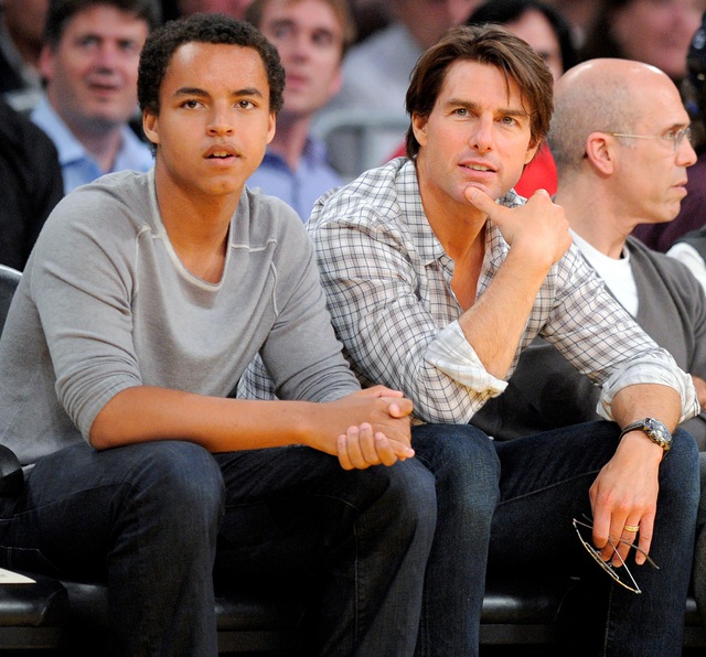 Tom Cruise và lần hiếm hoi xuất hiện bên con trai  - 10