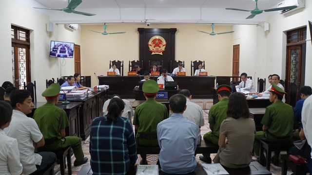 Vụ gian lận thi cử ở Hà Giang: Làm rõ lợi ích vật chất - 1 Vụ gian lận thi cử ở Hà Giang: Làm rõ lợi ích vật chất - 1