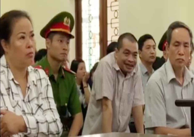 Vụ gian lận thi cử ở Hà Giang: Làm rõ lợi ích vật chất - 2 Vụ gian lận thi cử ở Hà Giang: Làm rõ lợi ích vật chất - 2