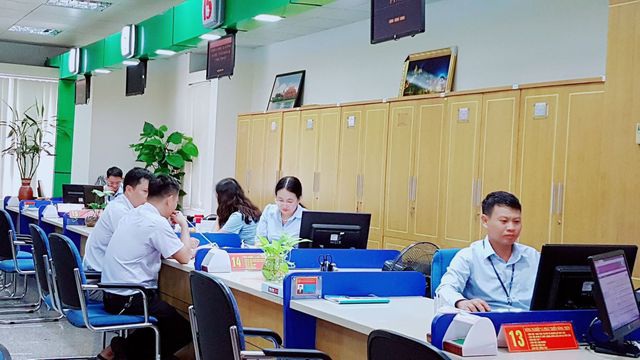 Chính quyền điện tử ở Quảng Ninh: Khó chồng khó từ những ngày đầu - 2