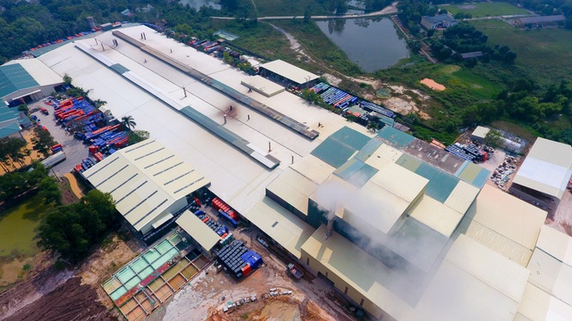 Cận cảnh kho chứa dầu thải của c&ocirc;ng ty gốm sứ Thanh H&agrave; - 2