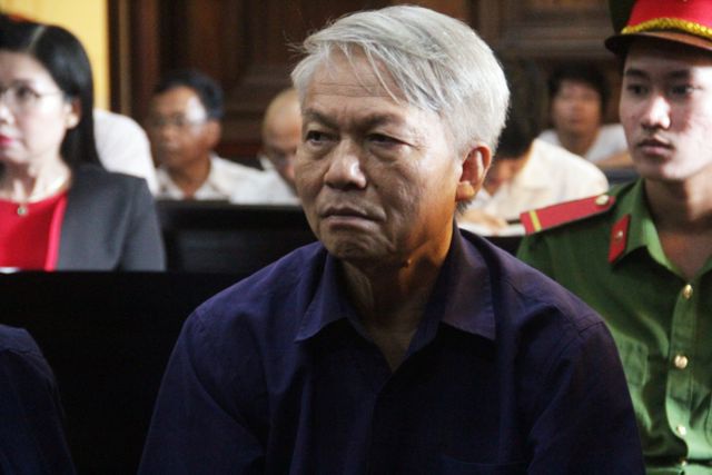 Nguyên giám đốc Agribank chi nhánh 7 lãnh án 30 năm tù - 1 Nguyên giám đốc Agribank chi nhánh 7 lãnh án 30 năm tù - 1