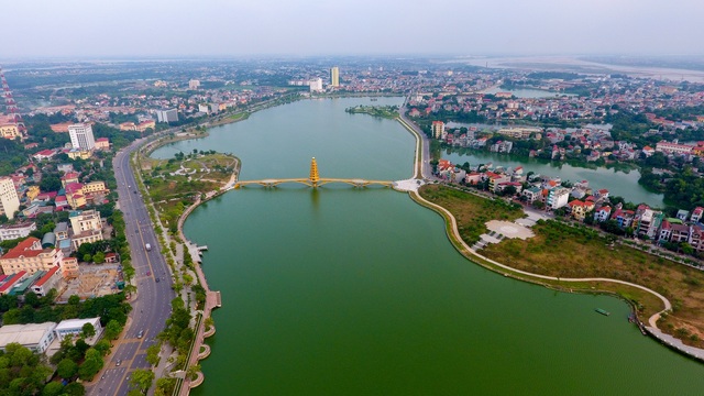 Toàn cảnh cây cầu đi bộ với kiến trúc tháp 7 tầng độc nhất vô nhị tại Phú Thọ - 14 Toàn cảnh cây cầu đi bộ với kiến trúc tháp 7 tầng độc nhất vô nhị tại Phú Thọ - 14