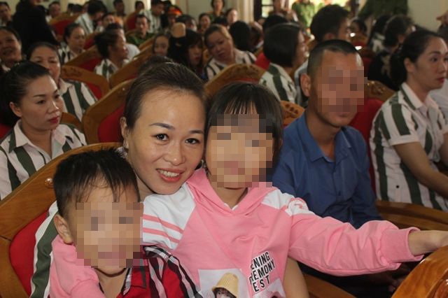 Ấm áp tình thân trong bữa cơm gia đình tại Trại giam Hoàng Tiến - 2 Ấm áp tình thân trong bữa cơm gia đình tại Trại giam Hoàng Tiến - 2