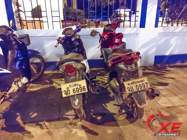Đẳng cấp dân chơi Lào, xe sang biển siêu đẹp chạy đầy đường - 13 Đẳng cấp dân chơi Lào, xe sang biển siêu đẹp chạy đầy đường - 13