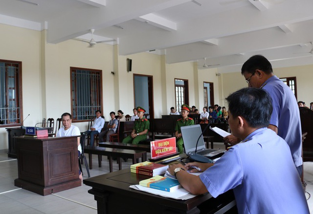 Giết người giấu xác, cụ ông 74 tuổi lĩnh án chung thân - 2 Giết người giấu xác, cụ ông 74 tuổi lĩnh án chung thân - 2