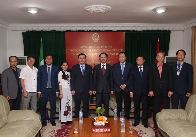 Bất ngờ về nơi chỉ c&oacute; 1 Việt kiều, nỗ lực đặt &ldquo;vi&ecirc;n gạch giao thương&rdquo; đầu ti&ecirc;n - 2
