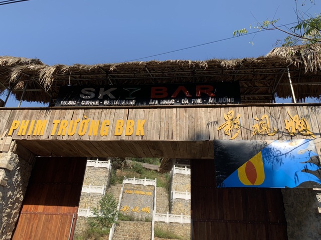 Công trình “bí ẩn” trên núi Lạng Sơn từng là bối cảnh phục vụ đoàn phim Trung Quốc? - 2 Công trình “bí ẩn” trên núi Lạng Sơn từng là bối cảnh phục vụ đoàn phim Trung Quốc? - 2