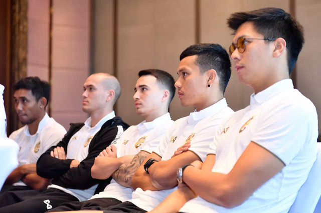Đội tuyển Thái Lan tập trung trở lại, chuẩn bị sang Malaysia - 2
