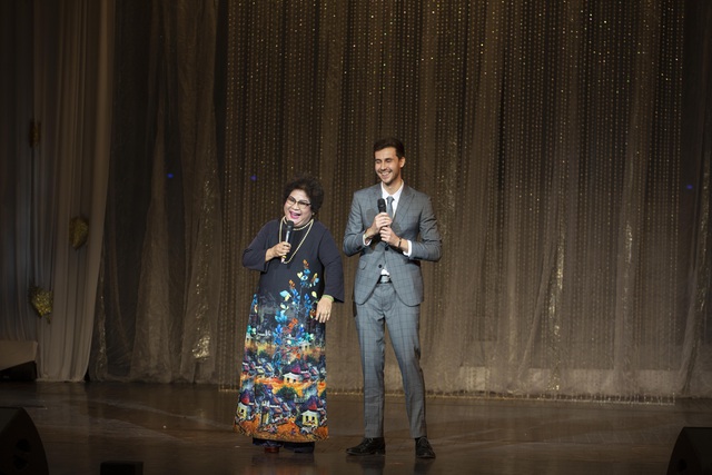 NSƯT Minh Vượng khiến kh&aacute;n giả lặng người khi kể về t&acirc;m sự của Lam Phương - 2