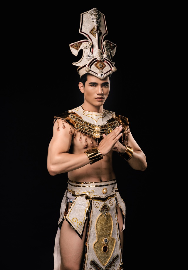 Nguyễn Văn Tuân đăng quang Nam Vương tại Mister Grand International 2019 - 7 Nguyễn Văn Tuân đăng quang Nam Vương tại Mister Grand International 2019 - 7