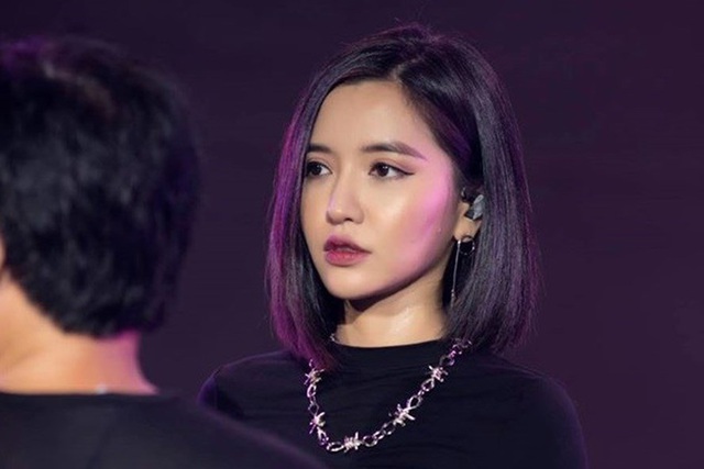 Ca sĩ B&iacute;ch Phương bị xử phạt 9 triệu đồng v&igrave; &ldquo;h&aacute;t đ&egrave;&rdquo;, biểu diễn chưa xin ph&eacute;p - 2