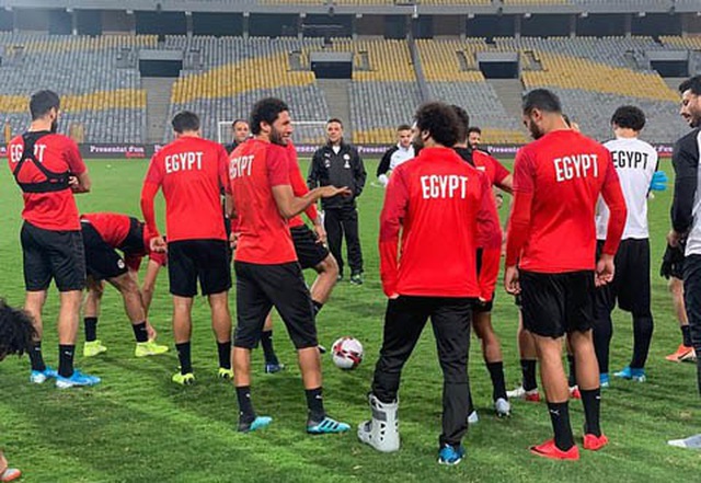 Salah bị loại khỏi đội tuyển Ai Cập vì chấn thương ở trận gặp Man City - 2