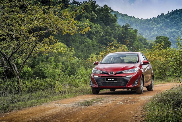 Toyota Việt Nam áp dụng ưu đãi lên tới 100 triệu đồng khiến thị trường dậy sóng - 8