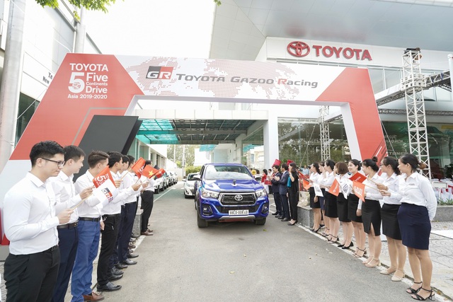 “Hành trình 5 châu cùng Toyota” đã kết thúc với điểm cuối là Việt Nam - 1