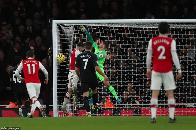 Arsenal 1-2 Brighton: “Pháo thủ” tiếp tục nhận trái đắng - 2 Arsenal 1-2 Brighton: “Pháo thủ” tiếp tục nhận trái đắng - 2