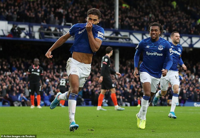 Everton 3-1 Chelsea: Thay tướng đổi luôn vận - 1