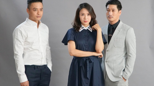 “Hoa hồng trên ngực trái” lại gây tranh cãi vì những “hạt sạn” không đáng có - 1 “Hoa hồng trên ngực trái” lại gây tranh cãi vì những “hạt sạn” không đáng có - 1