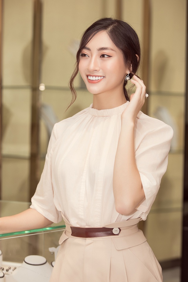 Dự án nhân ái của Lương Thùy Linh lọt danh sách 10 dự án hay nhất Hoa hậu Thế giới 2019 - 1 Dự án nhân ái của Lương Thùy Linh lọt danh sách 10 dự án hay nhất Hoa hậu Thế giới 2019 - 1