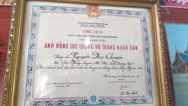 Chuyện về người anh hùng được Bác Hồ tặng huy hiệu - 3