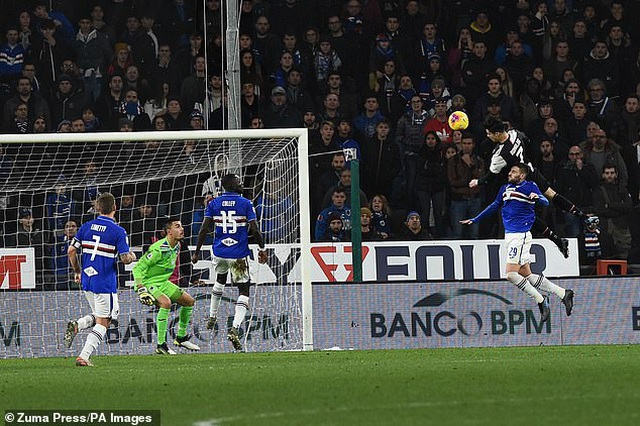 C.Ronaldo gây sốc khi bật cao tới 2,56m ghi bàn vào lưới Sampdoria - 2 C.Ronaldo gây sốc khi bật cao tới 2,56m ghi bàn vào lưới Sampdoria - 2