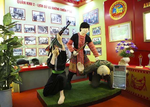 Hàng nghìn kỷ vật chiến tranh được trưng bày tại Thái Nguyên - 9 Hàng nghìn kỷ vật chiến tranh được trưng bày tại Thái Nguyên - 9