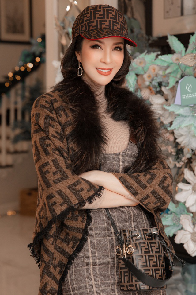 Biệt thự triệu đô của MC Thanh Mai trang hoàng lộng lẫy mùa Giáng sinh - 3