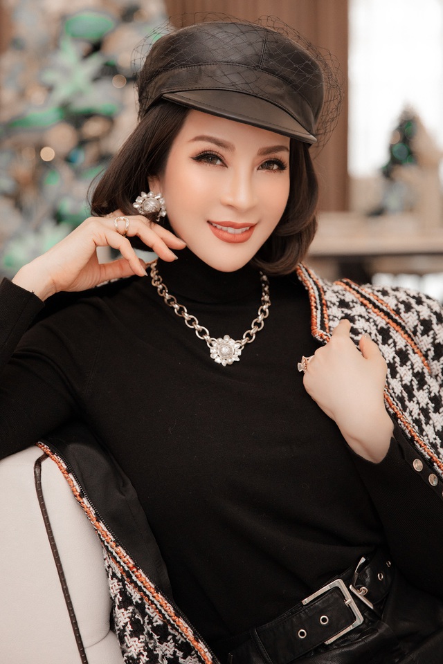 Biệt thự triệu đô của MC Thanh Mai trang hoàng lộng lẫy mùa Giáng sinh - 1