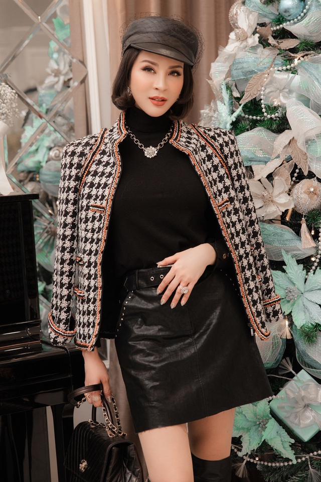 Biệt thự triệu đô của MC Thanh Mai trang hoàng lộng lẫy mùa Giáng sinh - 2