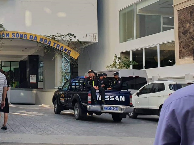 Khám xét Công ty CP Sông Đà Nha Trang, bắt nguyên tổng giám đốc - 1 Khám xét Công ty CP Sông Đà Nha Trang, bắt nguyên tổng giám đốc - 1