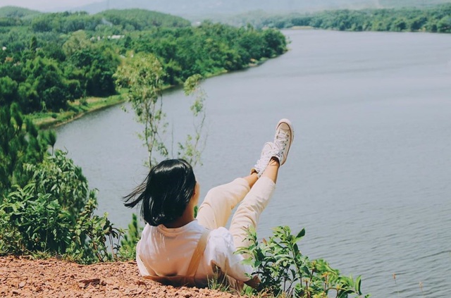Điểm danh những địa điểm đẹp như mơ tại Huế xuất hiện trong “Mắt Biếc” - 7 Điểm danh những địa điểm đẹp như mơ tại Huế xuất hiện trong “Mắt Biếc” - 7