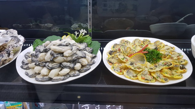 Đến Busan phải thử cà phê chả cá Goraesa, hàu sống Tongyeong - 9 Đến Busan phải thử cà phê chả cá Goraesa, hàu sống Tongyeong - 9