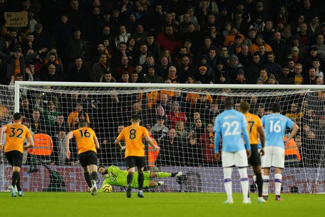 Những khoảnh khắc mất điểm đau đớn của Man City trên sân Wolves - 9 Những khoảnh khắc mất điểm đau đớn của Man City trên sân Wolves - 9