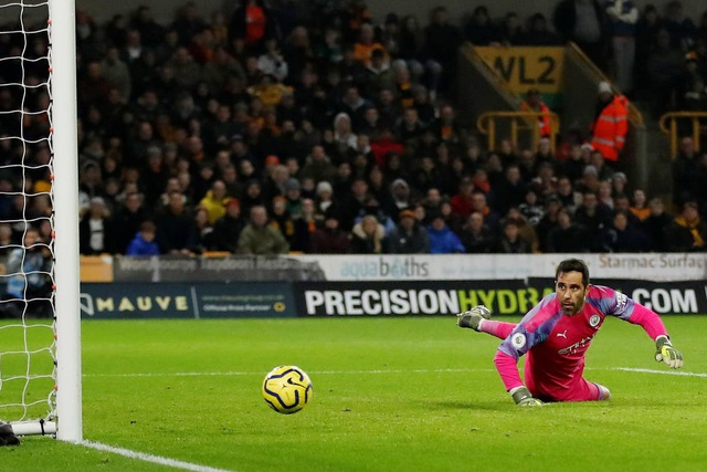 Những khoảnh khắc mất điểm đau đớn của Man City trên sân Wolves - 17 Những khoảnh khắc mất điểm đau đớn của Man City trên sân Wolves - 17