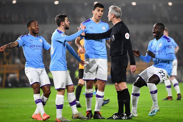 Những khoảnh khắc mất điểm đau đớn của Man City trên sân Wolves - 7 Những khoảnh khắc mất điểm đau đớn của Man City trên sân Wolves - 7