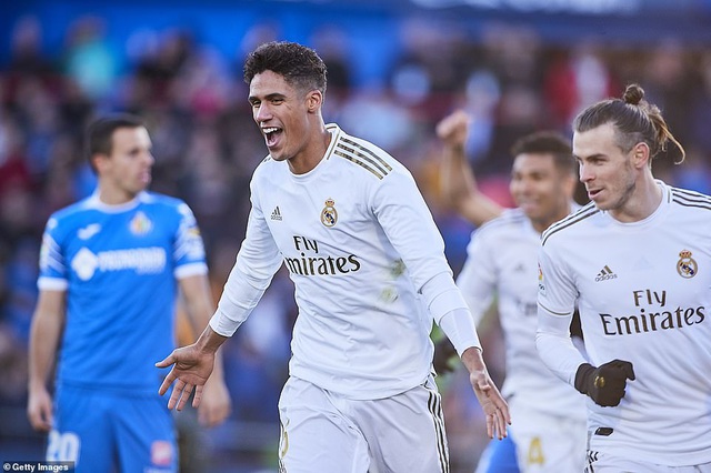 Thắng đậm trận derby, Real Madrid áp sát Barcelona - 4 Thắng đậm trận derby, Real Madrid áp sát Barcelona - 4