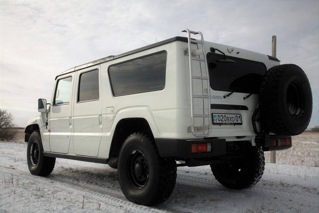 Mega Cruiser - Mẫu xe offroad ít người biết đến của Toyota - 5 Mega Cruiser - Mẫu xe offroad ít người biết đến của Toyota - 5