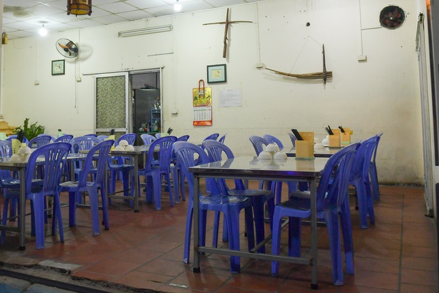 Hà Nội: Quán nhậu đìu hiu vắng khách, thất thu sau Nghị định 100 - 17 Hà Nội: Quán nhậu đìu hiu vắng khách, thất thu sau Nghị định 100 - 17