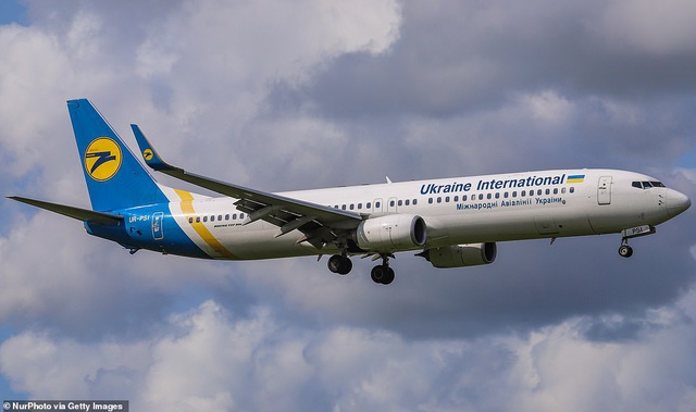 Iran thừa nhận bắn nhầm m&aacute;y bay Ukraine khiến 176 người chết - 4
