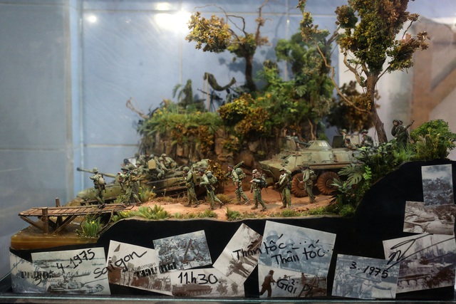 Sa bàn chiến tranh.jpg Sa bàn chiến tranh.jpg