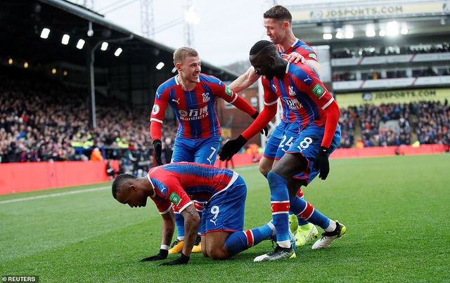 Aubameyang bị đuổi, Arsenal chật vật kiếm trận hòa trước Crystal Palace - 3 Aubameyang bị đuổi, Arsenal chật vật kiếm trận hòa trước Crystal Palace - 3