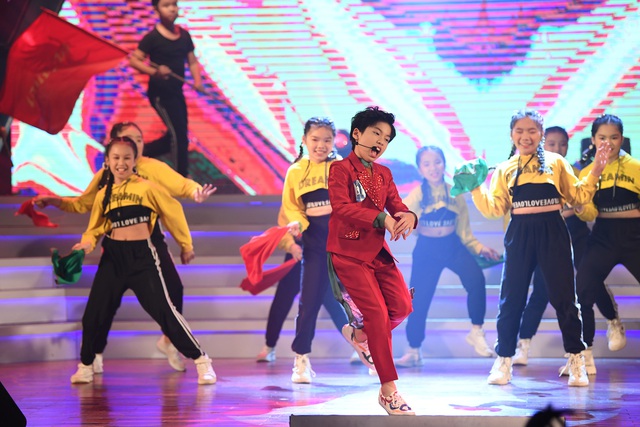Nguyễn Ngọc Anh giành giải nhất “Giọng hát hay tiếng Hàn Quốc - VOV 2019” - 7